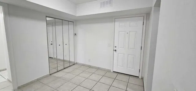 Unit 102 photo 5
