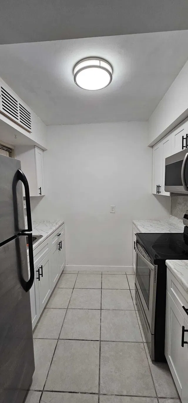 Unit 102 photo 25