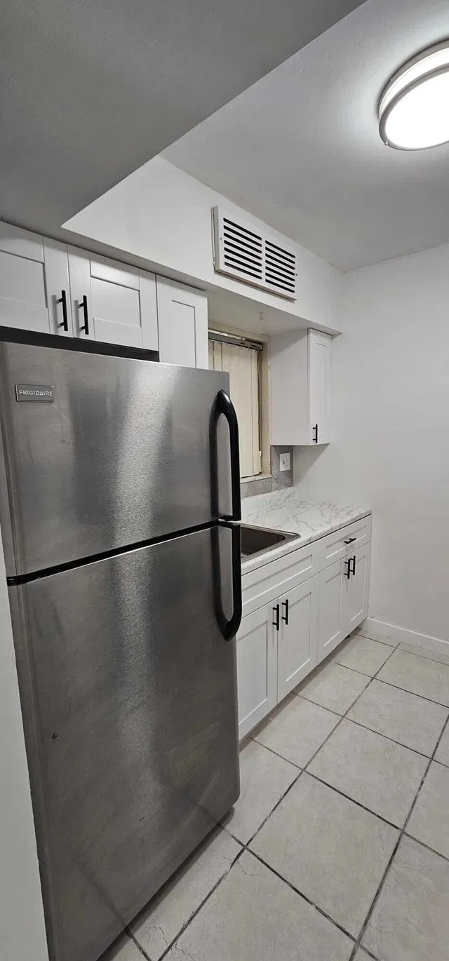 Unit 102 photo 26