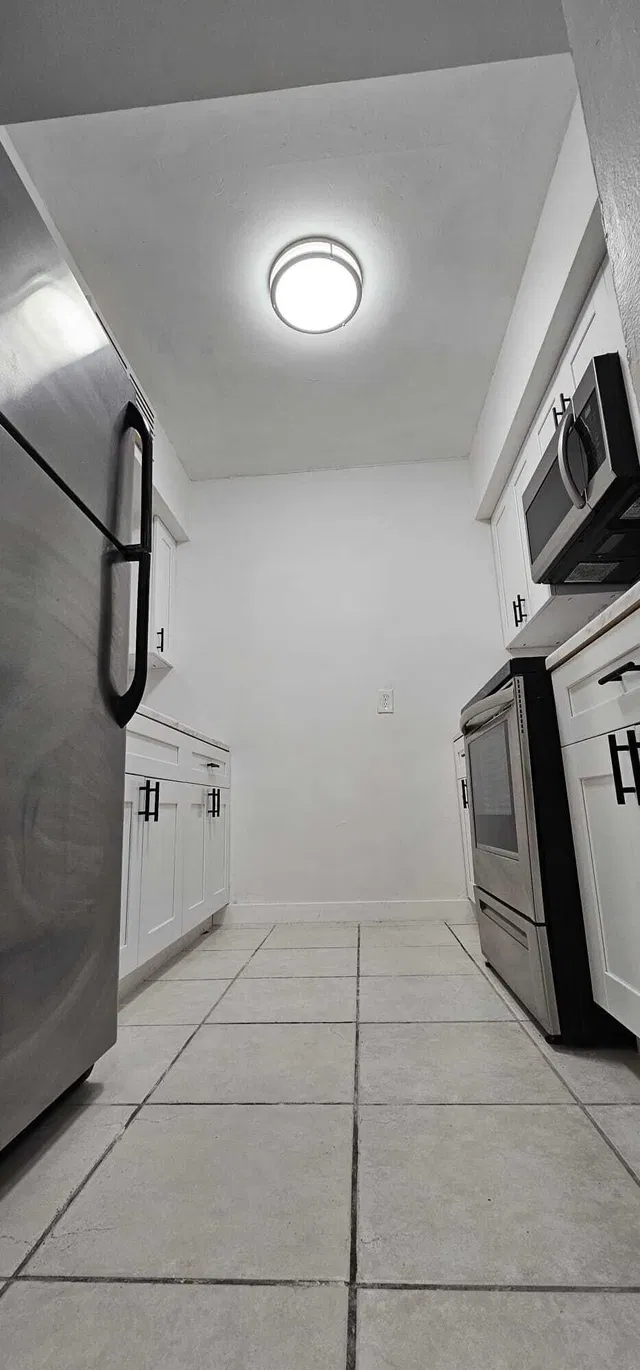 Unit 102 photo 28