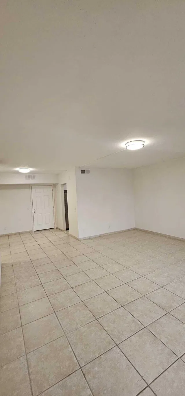Unit 102 photo 32