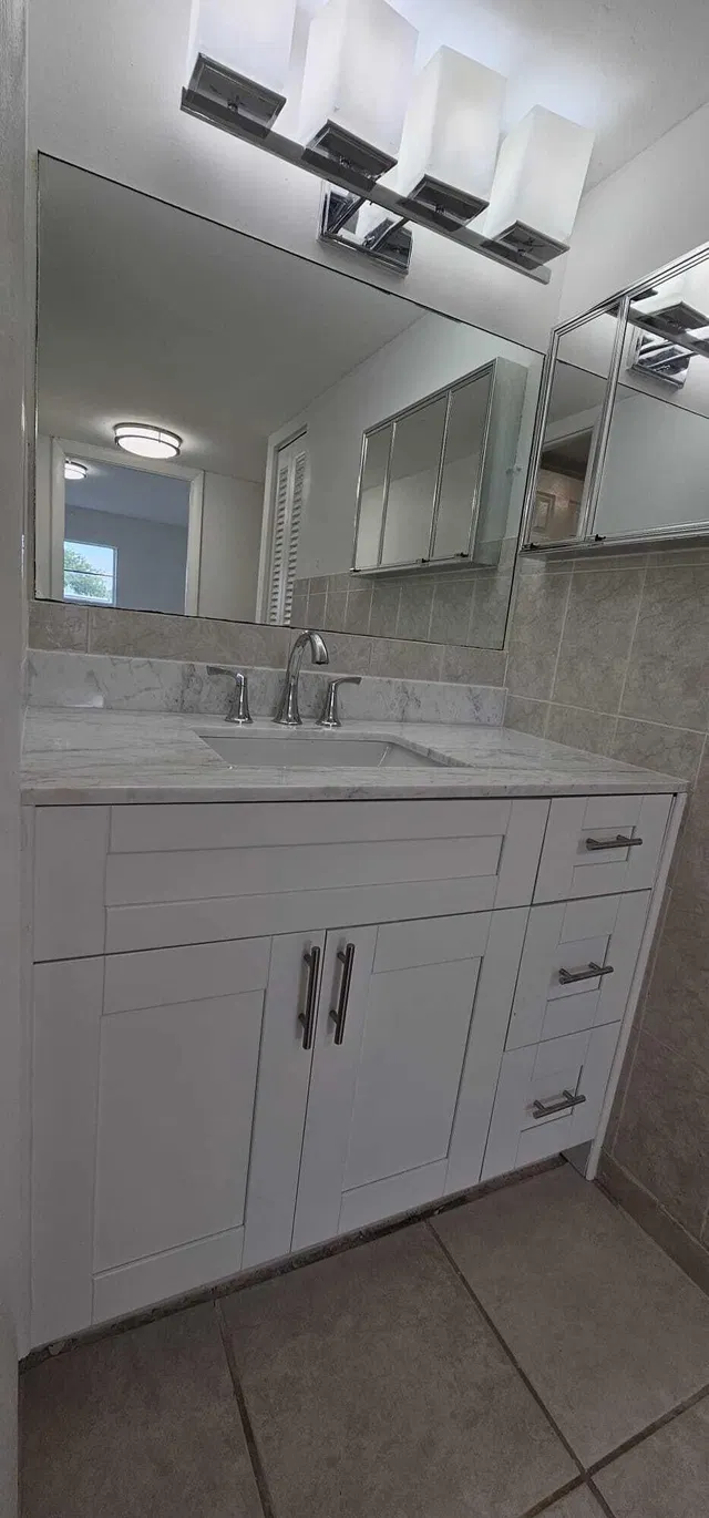 Unit 102 photo 40
