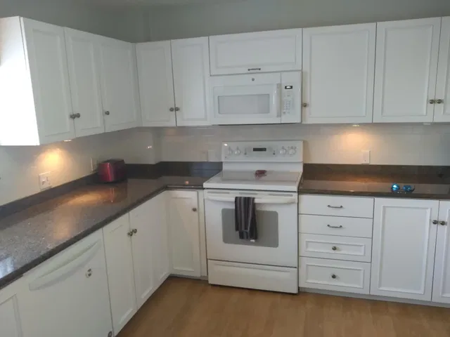South Palm Beach Unit 304 photo 23