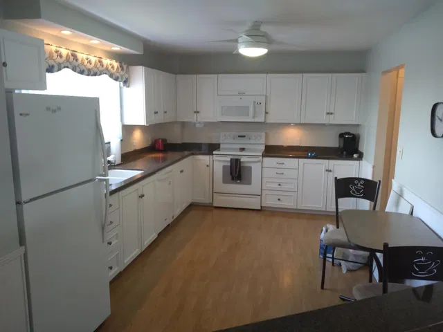 South Palm Beach Unit 304 photo 26