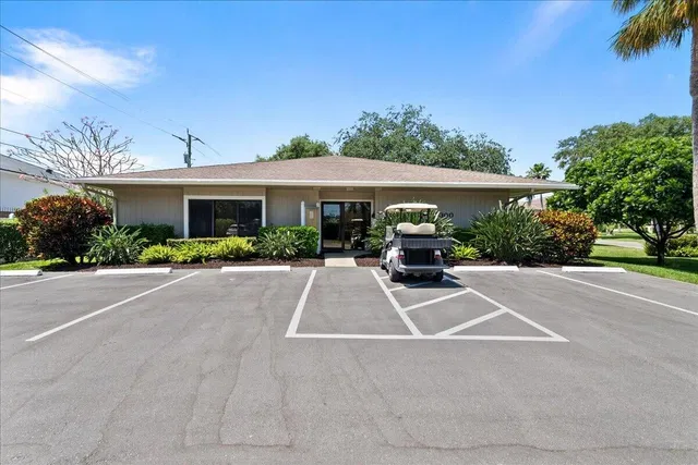 Residence photo 32