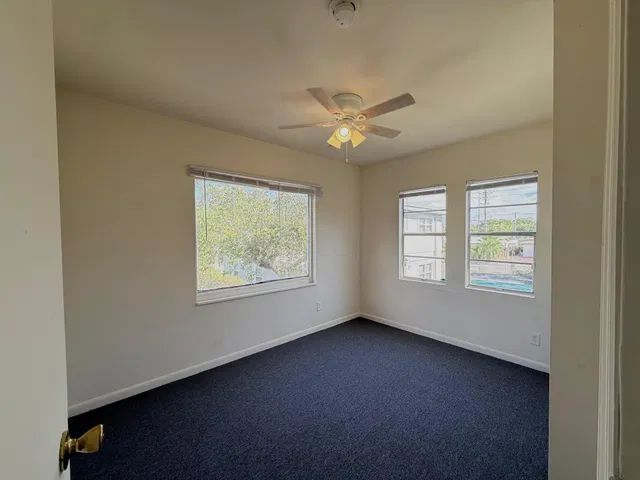  Unit 2 photo 12