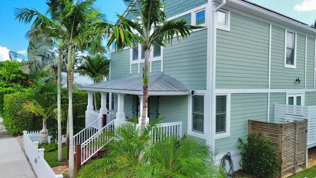 Residence photo 4