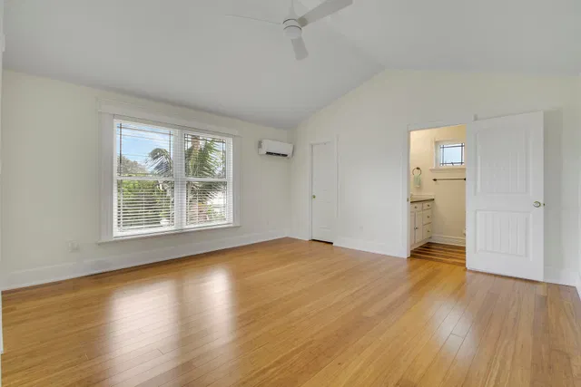 Residence photo 46