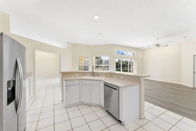  Residence photo 19