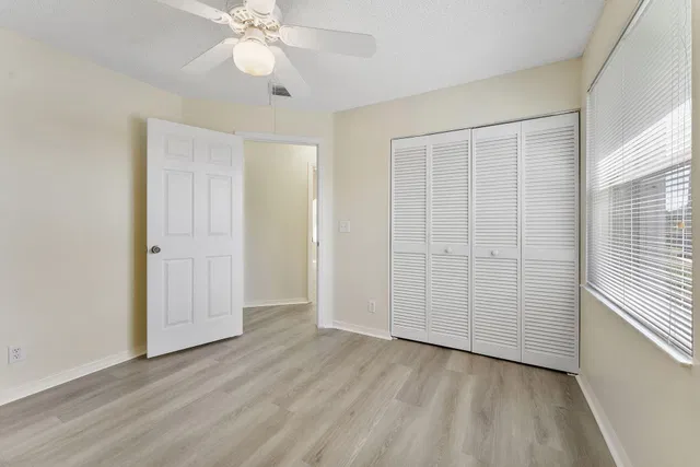  Residence photo 29