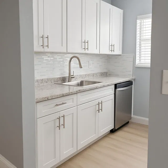 Unit Apt 9 photo 3