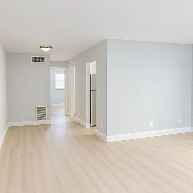 Unit Apt 9 photo 4