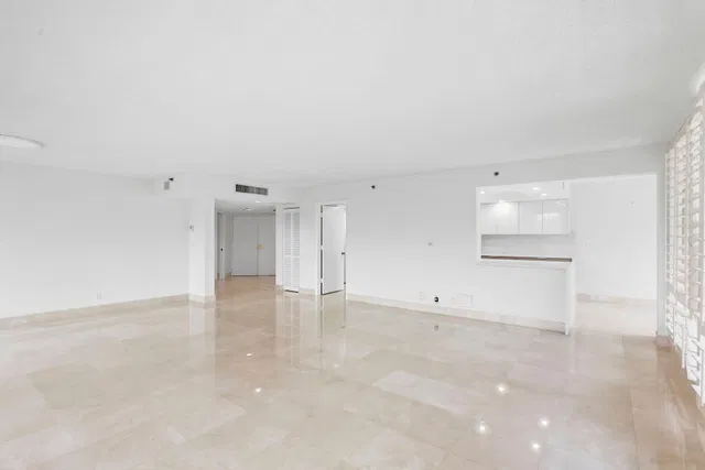 Sea Ranch Club of Boca Unit 109 photo 8
