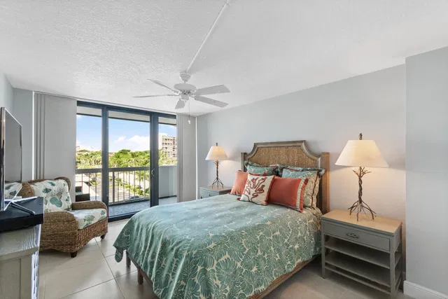 Unit 549 photo 20