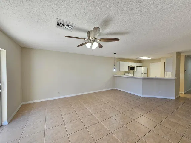  Residence photo 10