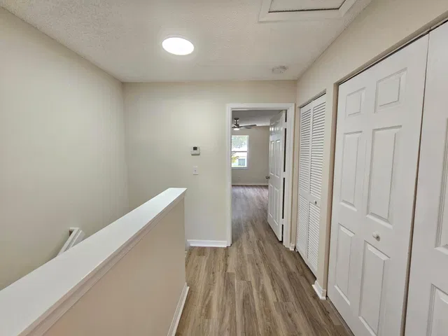  Residence photo 13