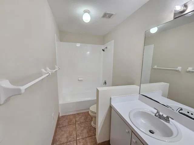  Residence photo 18