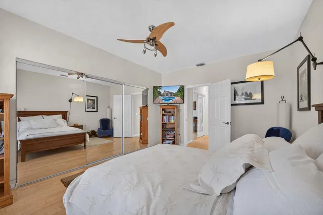  Residence photo 44
