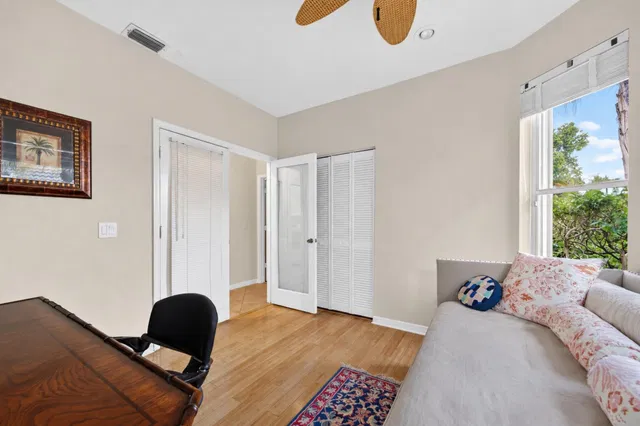  Residence photo 47