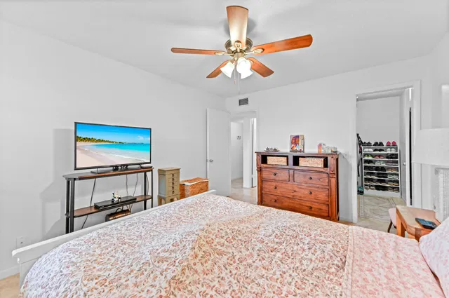  Residence photo 16