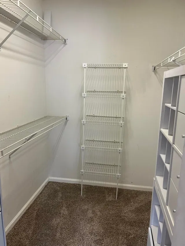 Unit 331 photo 14