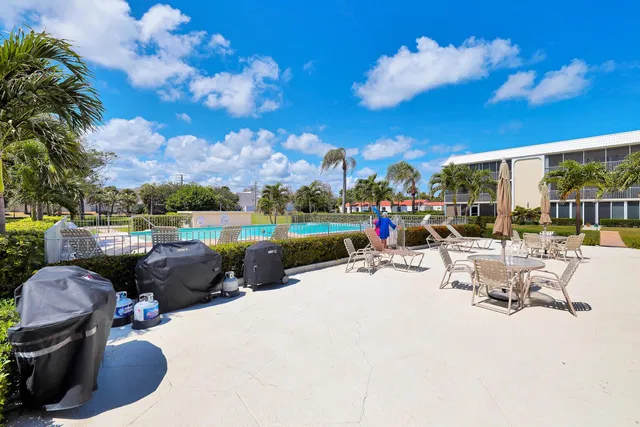 Residence photo 9