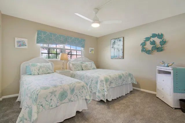 Residence photo 42