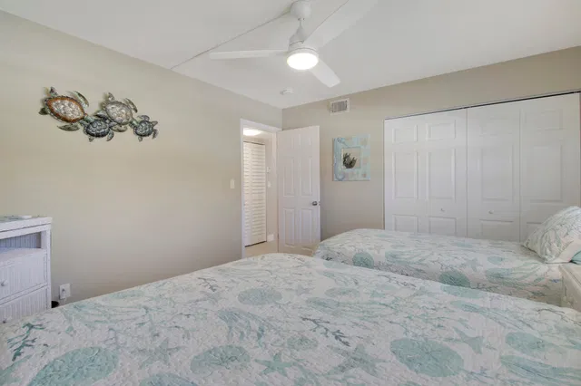 Residence photo 43