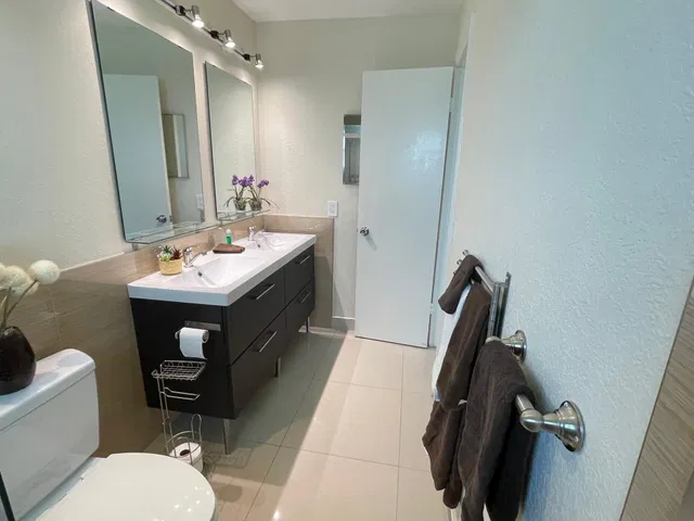 Residence photo 15