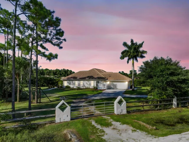 Residence photo 6