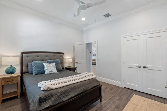 Residence photo 38