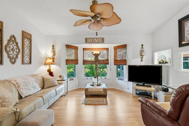 Rocky Point Residence photo 17