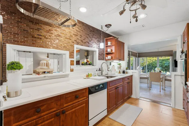 Rocky Point Residence photo 20