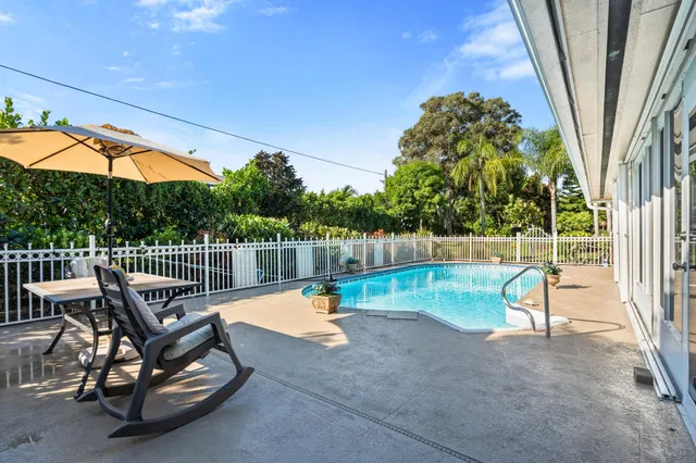 Rocky Point Residence photo 42