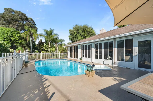 Rocky Point Residence photo 43