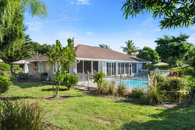 Rocky Point Residence photo 51