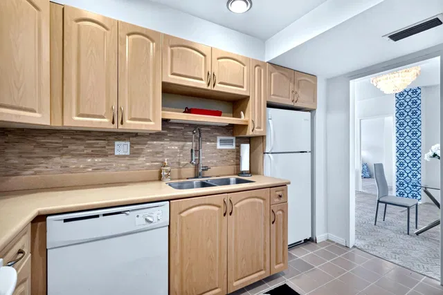 South Palm Beach Unit 3070 photo 8
