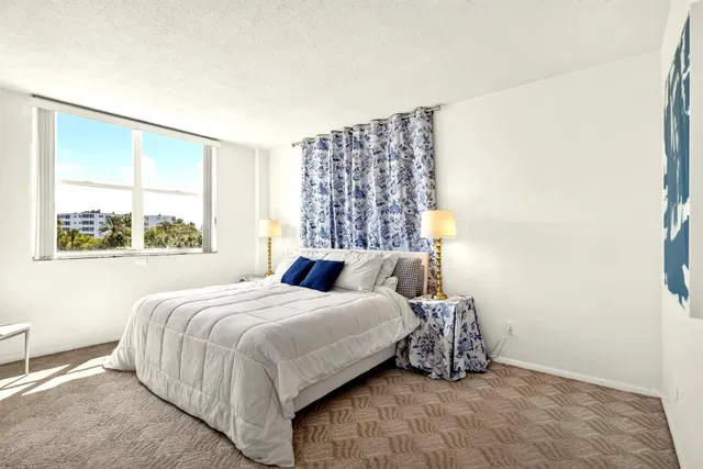 South Palm Beach Unit 3070 photo 20