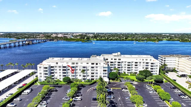 South Palm Beach Unit 3070 photo 25