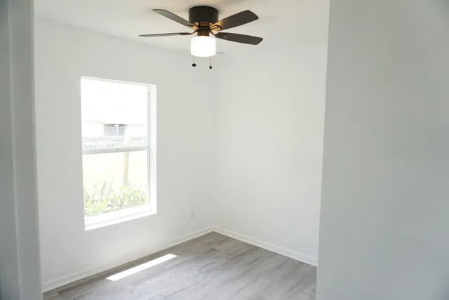  Residence photo 9