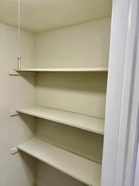 Unit 5 photo 6