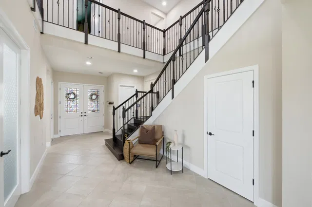 Residence photo 3
