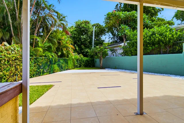 West Palm Beach Residence photo 47