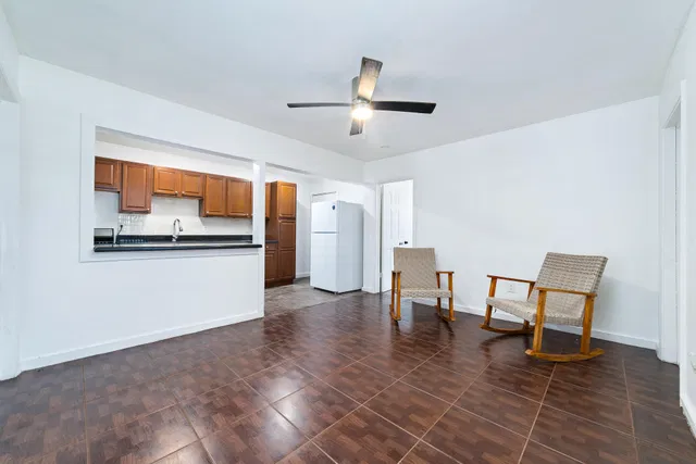 Residence photo 4