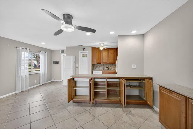  Residence photo 7