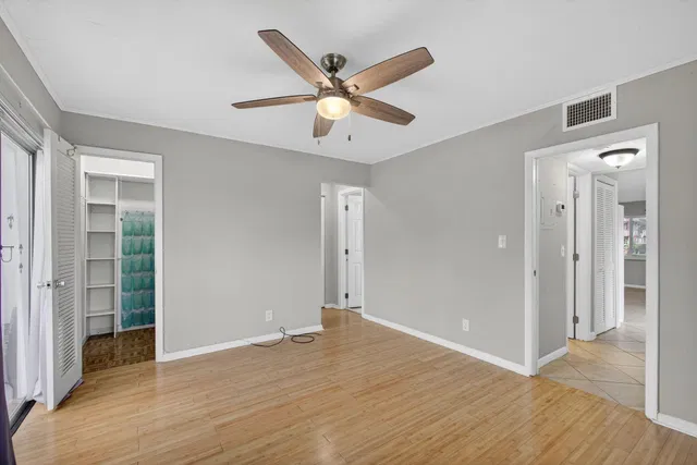  Residence photo 16