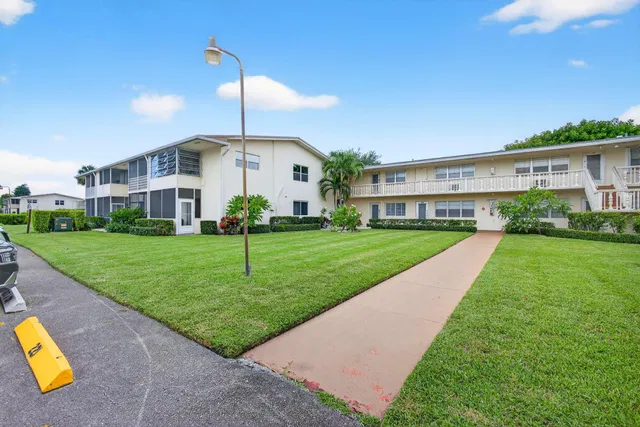  Residence photo 32