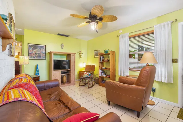  Residence photo 13