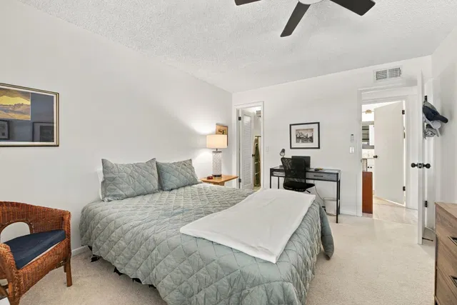  Residence photo 14