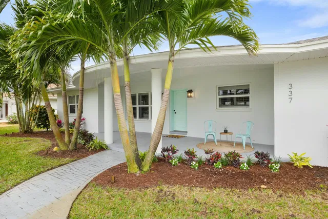 Residence photo 2